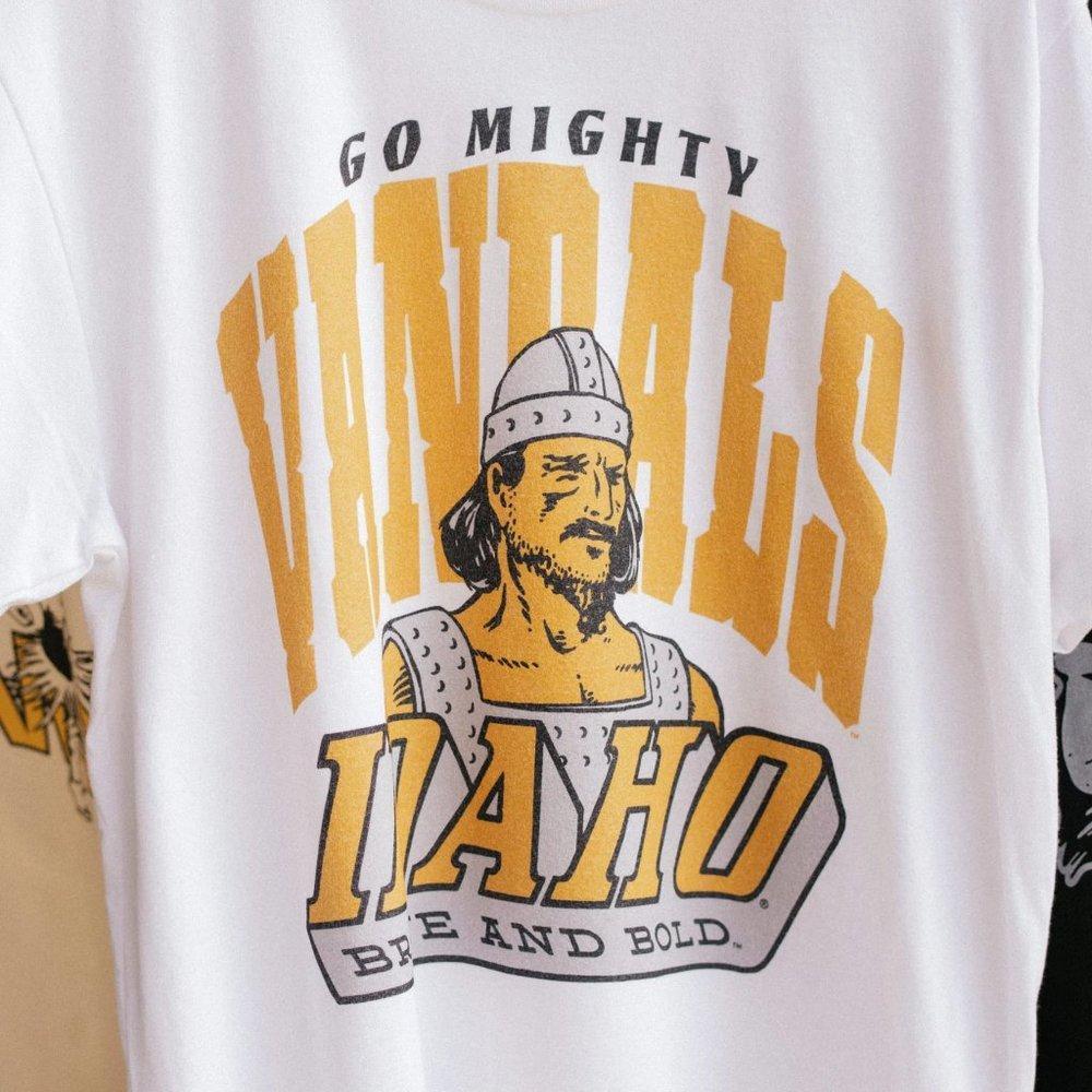 Go Idaho Mighty Vandals   Logo Tee University Shirt Tee Brave And Bold